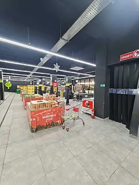 Satılır obyekt 2060 m²