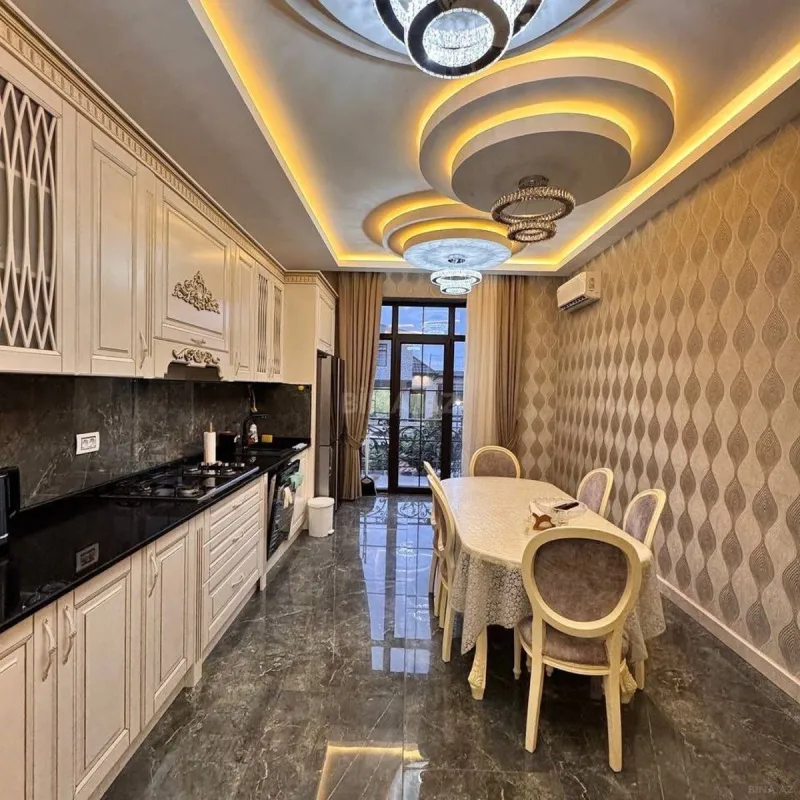 Kirayə verilir 5 otaqlı həyət evi 350 m²