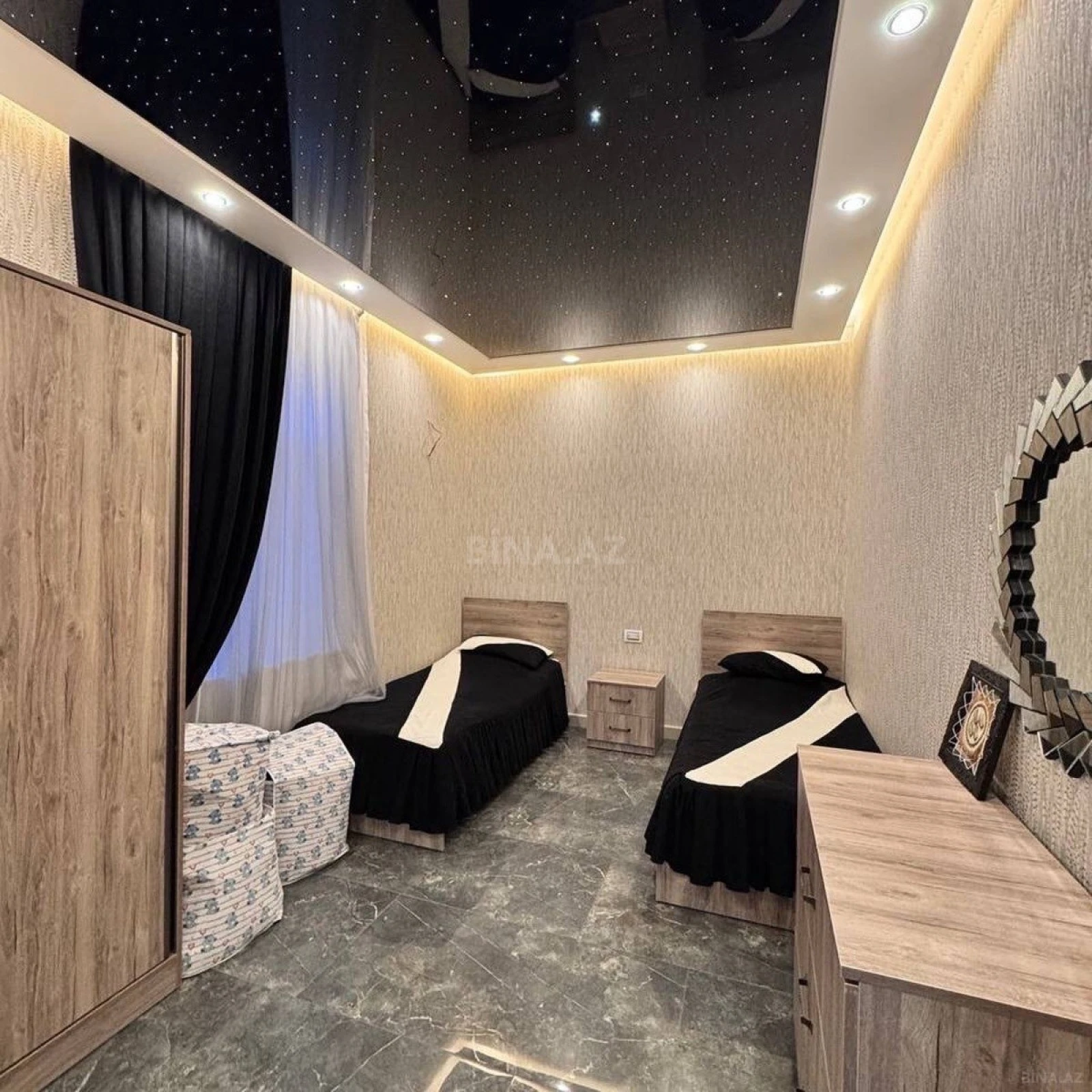 Kirayə verilir 5 otaqlı həyət evi 350 m²