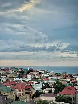 Satılır 2 otaqlı mənzil 91 m²