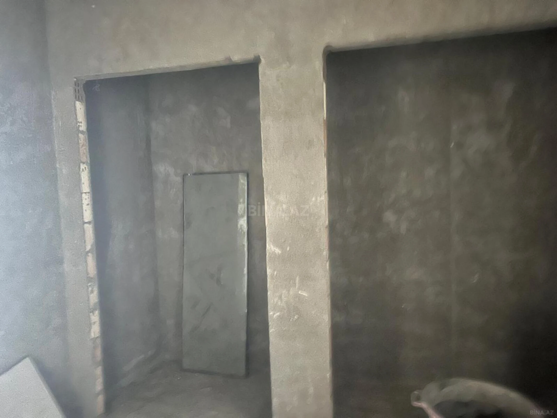 Satılır 2 otaqlı mənzil 91 m²