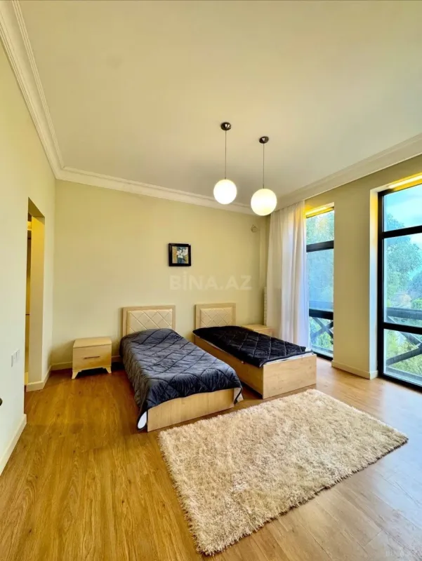 Kirayə verilir 5 otaqlı həyət evi 350 m²