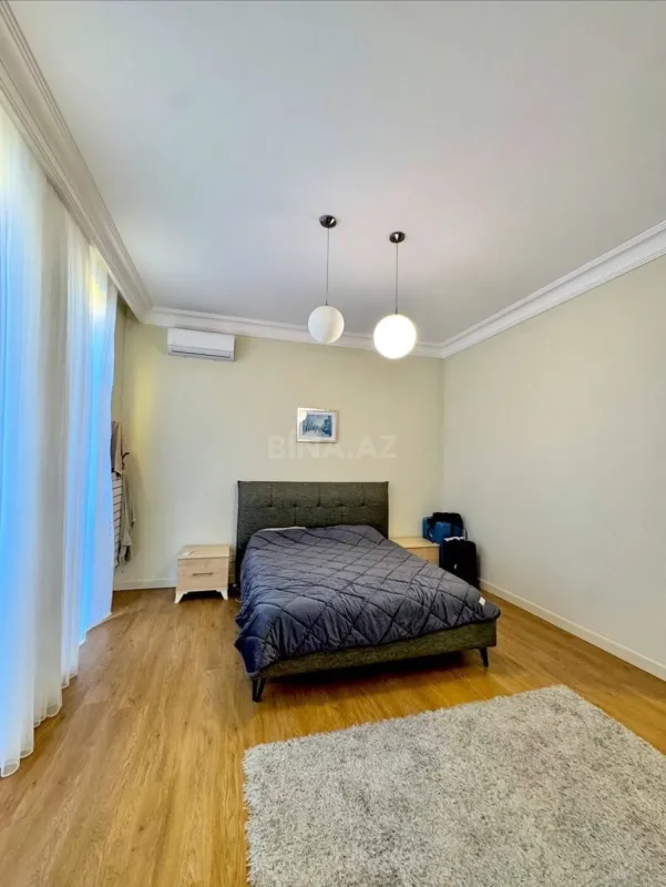 Kirayə verilir 5 otaqlı həyət evi 350 m²