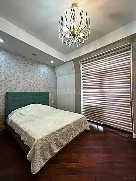 Satılır 3 otaqlı mənzil 120 m²