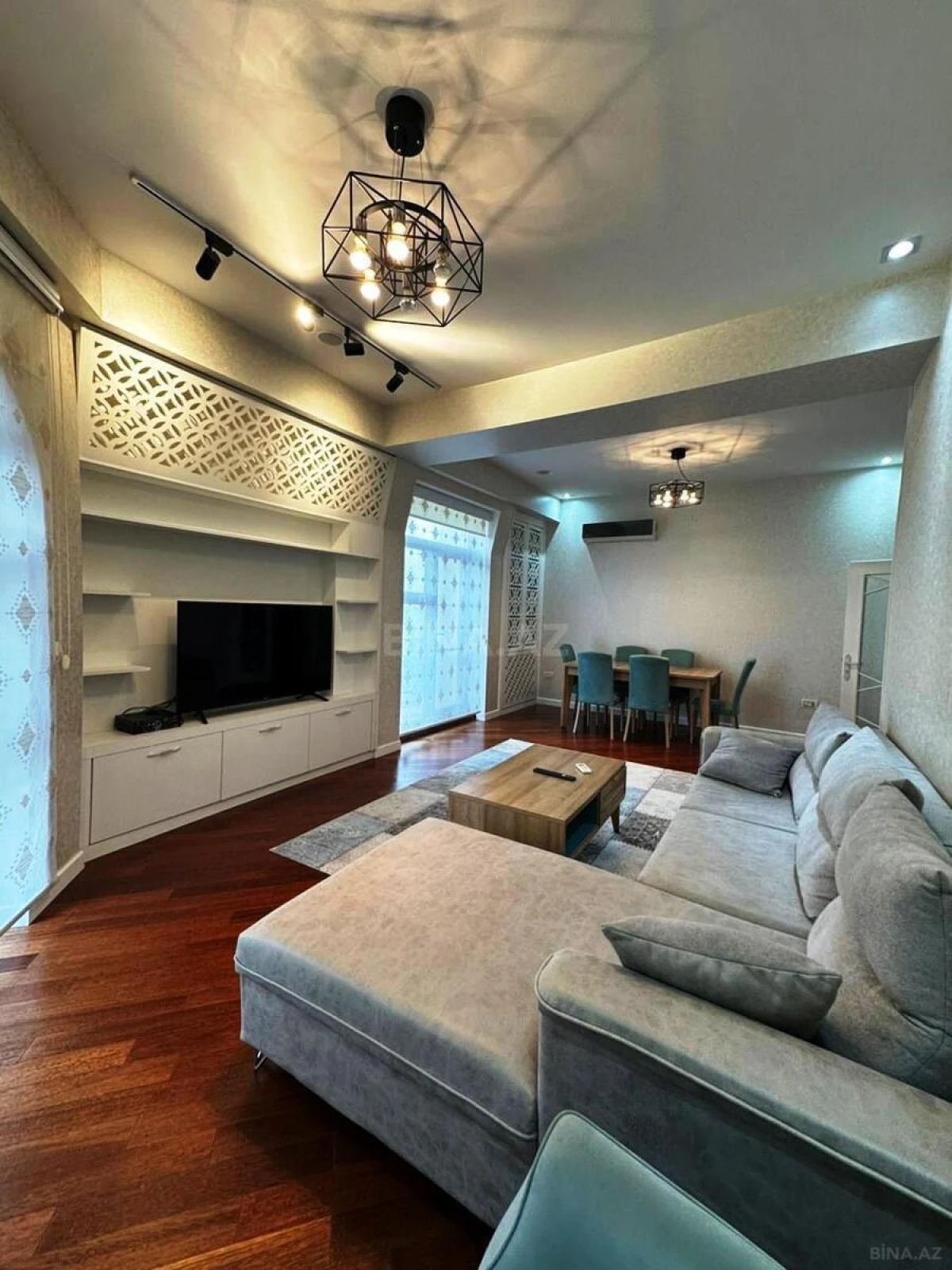 Satılır 3 otaqlı mənzil 120 m²