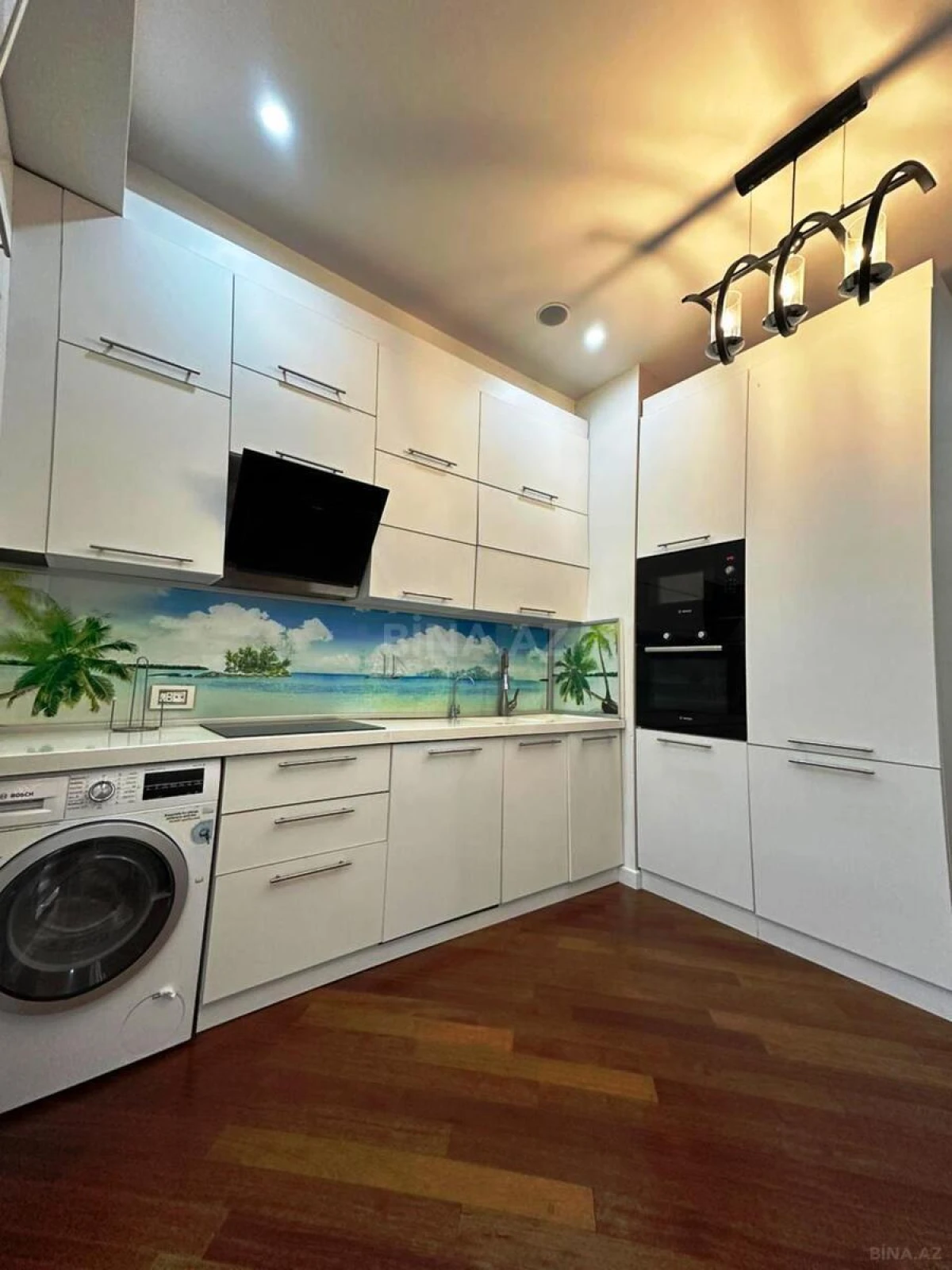 Satılır 3 otaqlı mənzil 120 m²