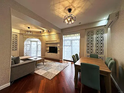 Satılır 3 otaqlı mənzil 120 m² — Bakı, Yeni Günəşli 3 otaq 120.00 m²