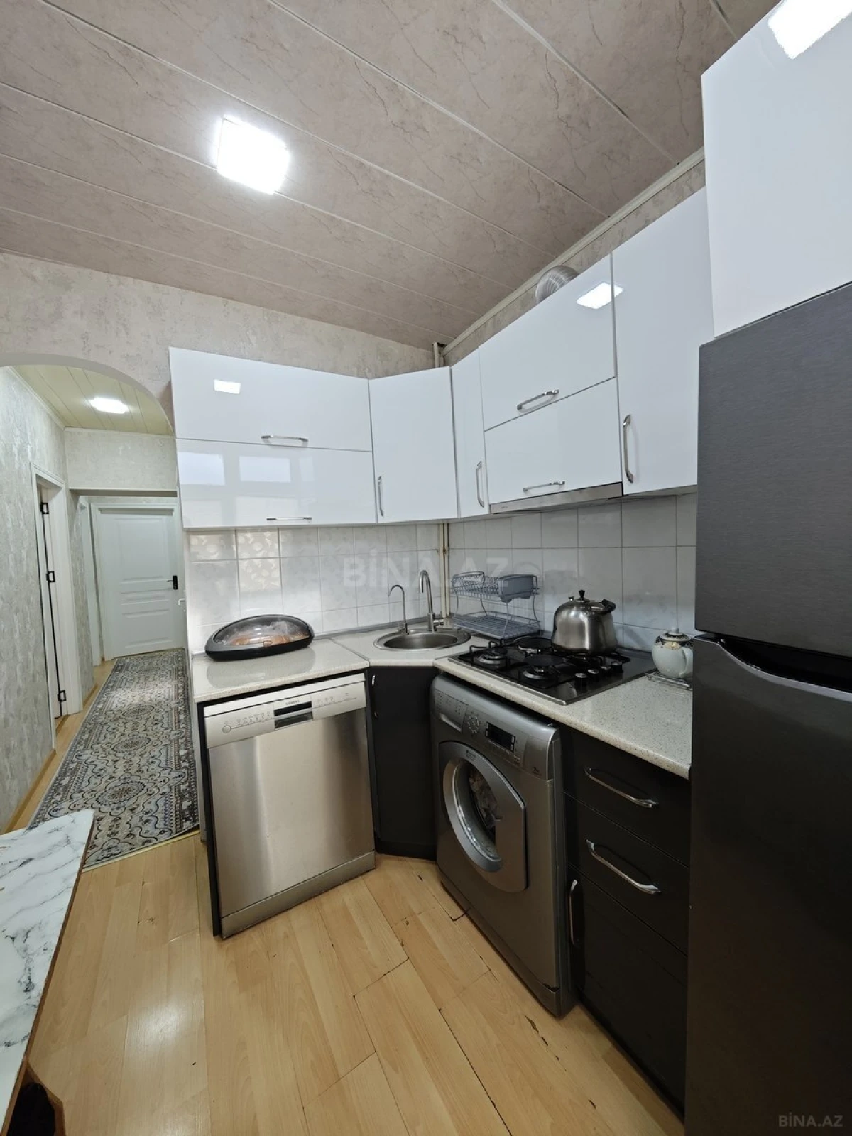 Satılır 3 otaqlı mənzil 65 m²