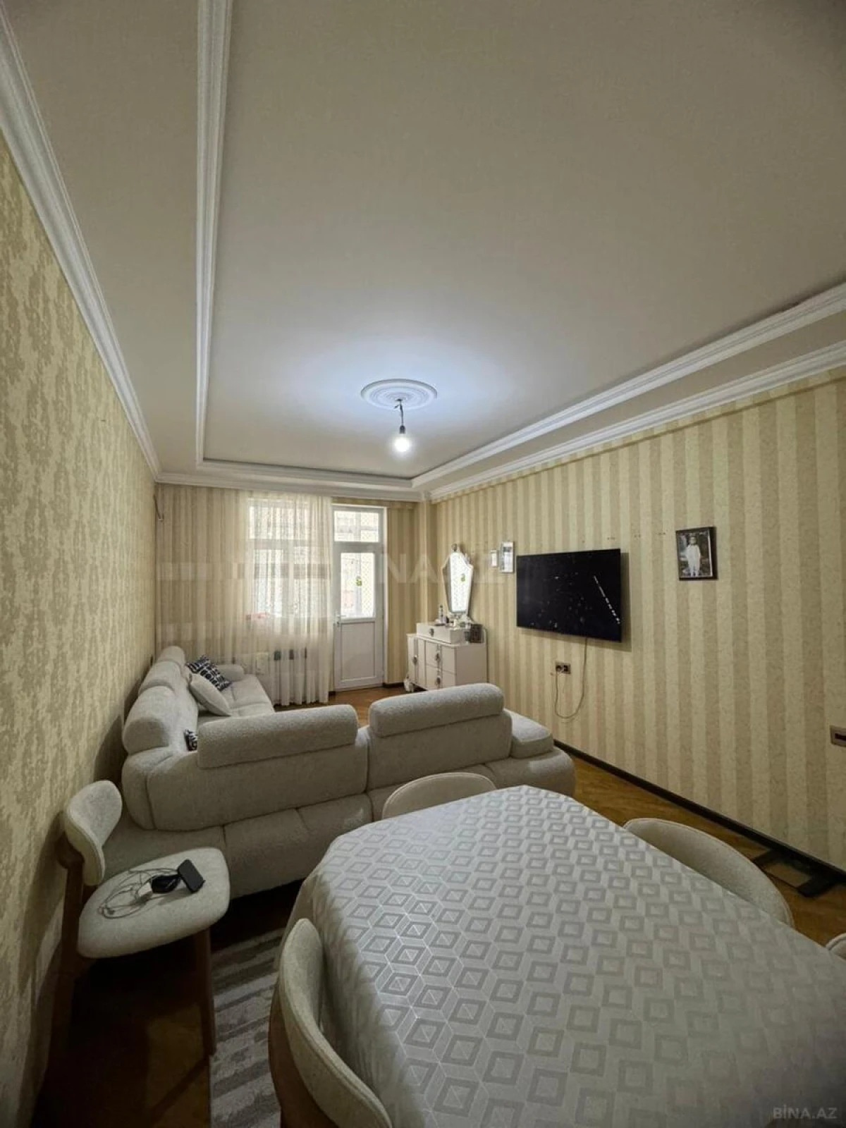 Satılır 2 otaqlı mənzil 55 m²