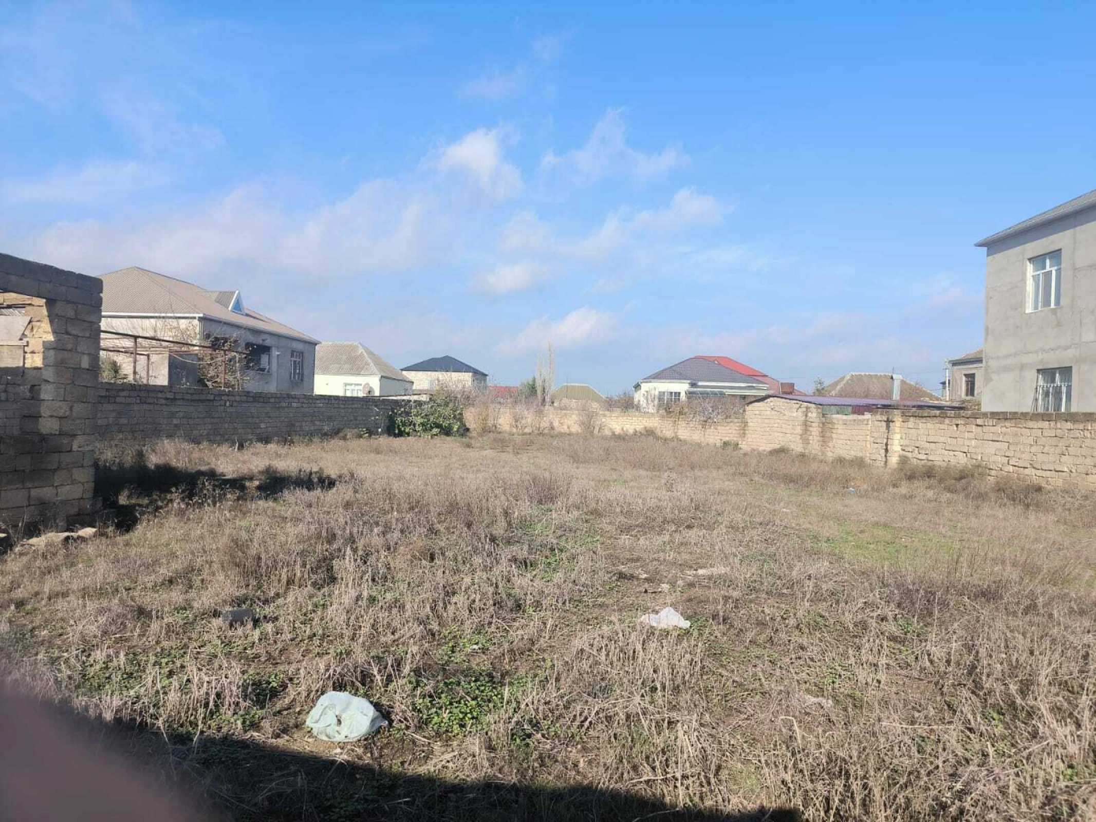 Satılır torpaq sahəsi 12 m²