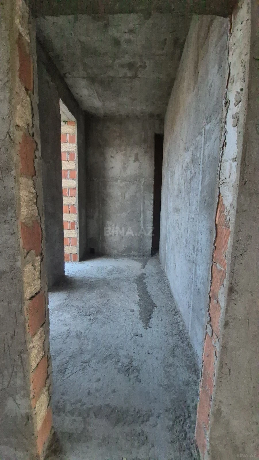 Satılır 6 otaqlı həyət evi 400 m²