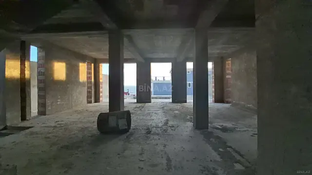 Satılır 6 otaqlı həyət evi 400 m²