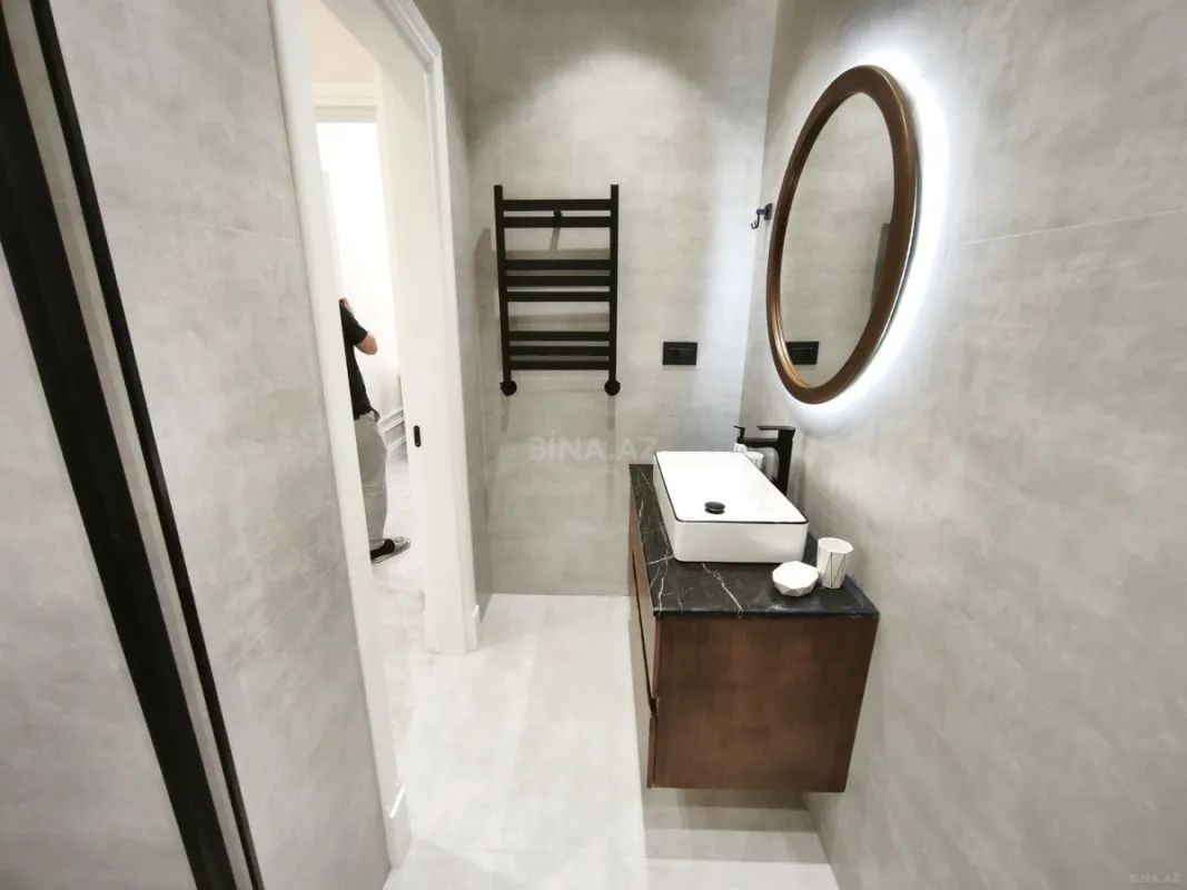 Kirayə verilir 2 otaqlı mənzil 88 m²