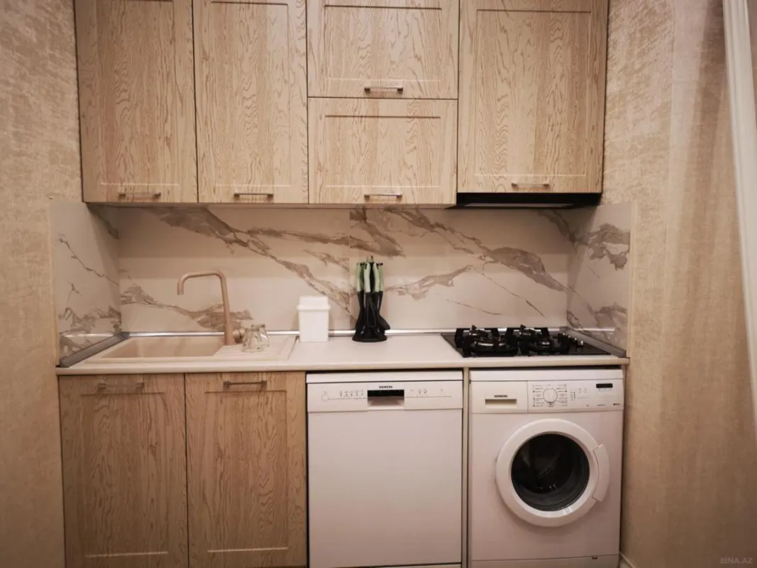 Kirayə verilir 2 otaqlı mənzil 60 m²