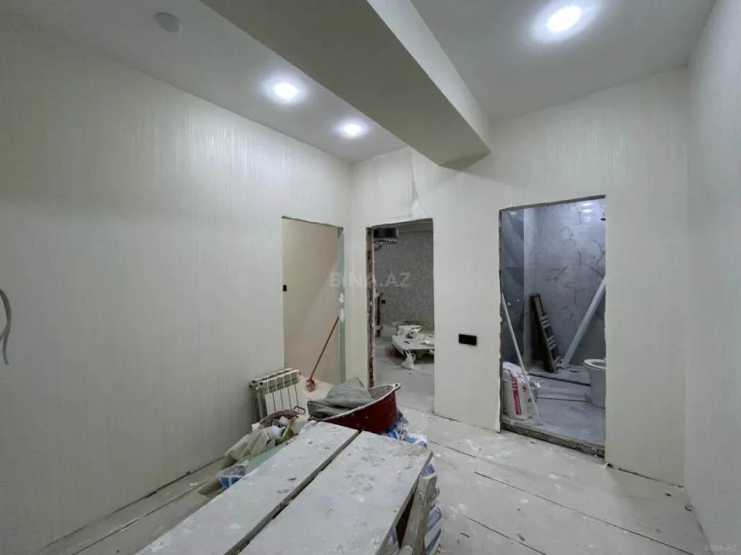 Satılır 2 otaqlı mənzil 70 m²