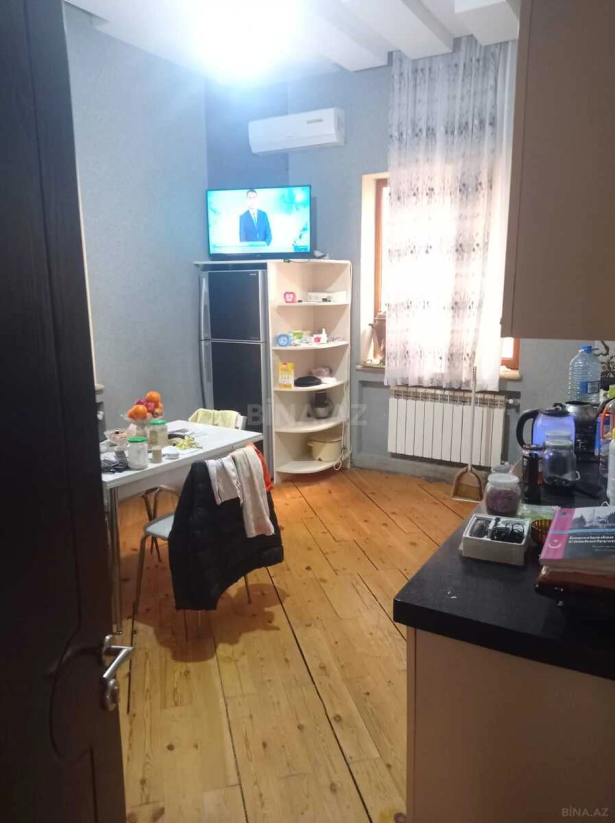 Satılır 5 otaqlı həyət evi 400 m²