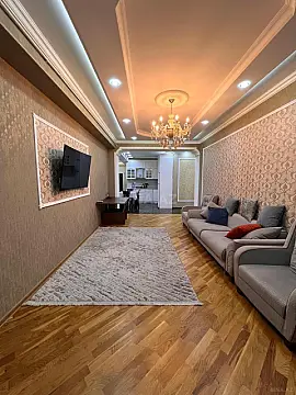 Kirayə verilir 3 otaqlı mənzil 157 m²