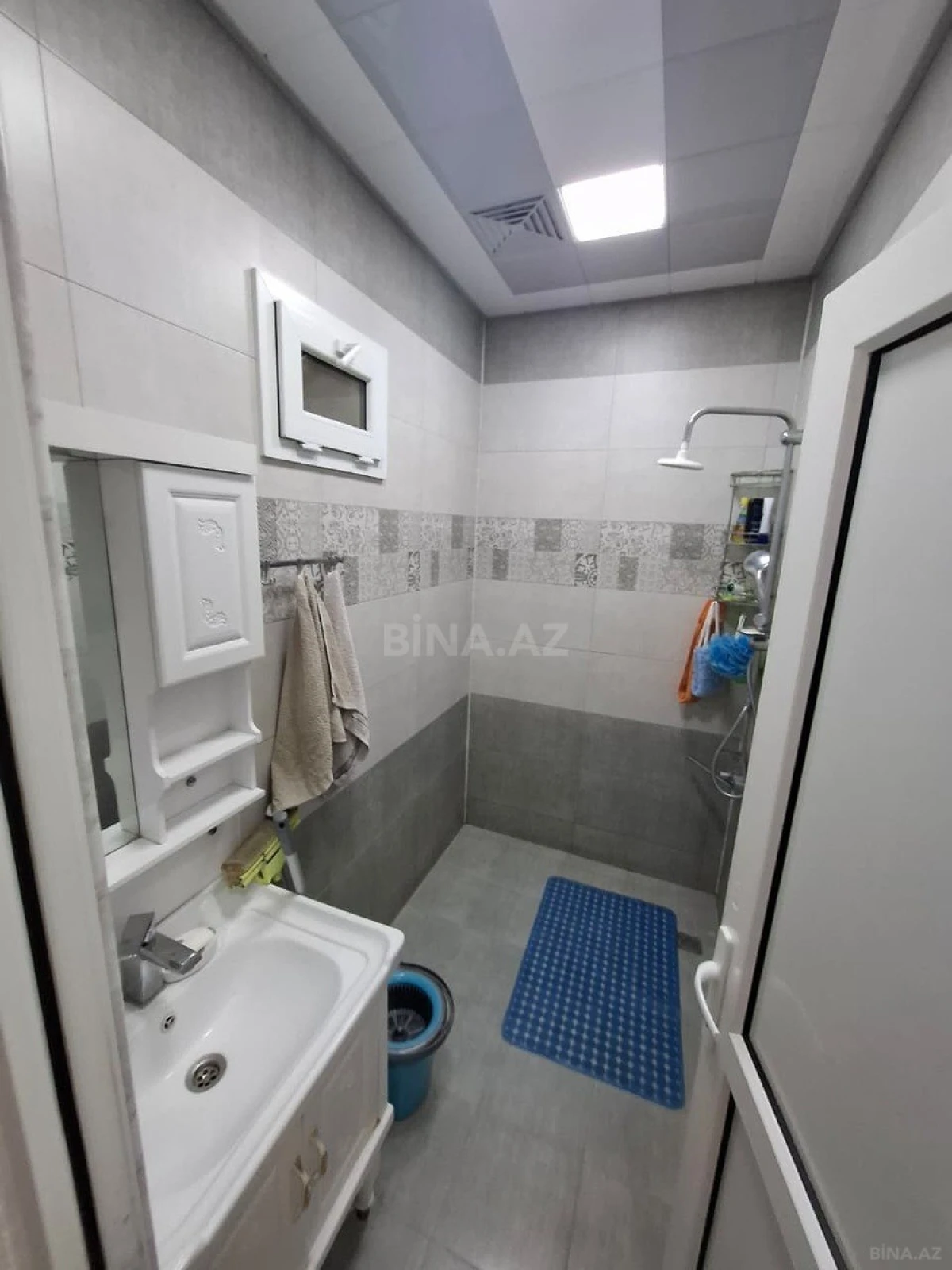 Satılır 4 otaqlı mənzil 100 m²