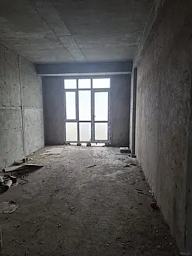 Satılır 1 otaqlı mənzil 65 m²