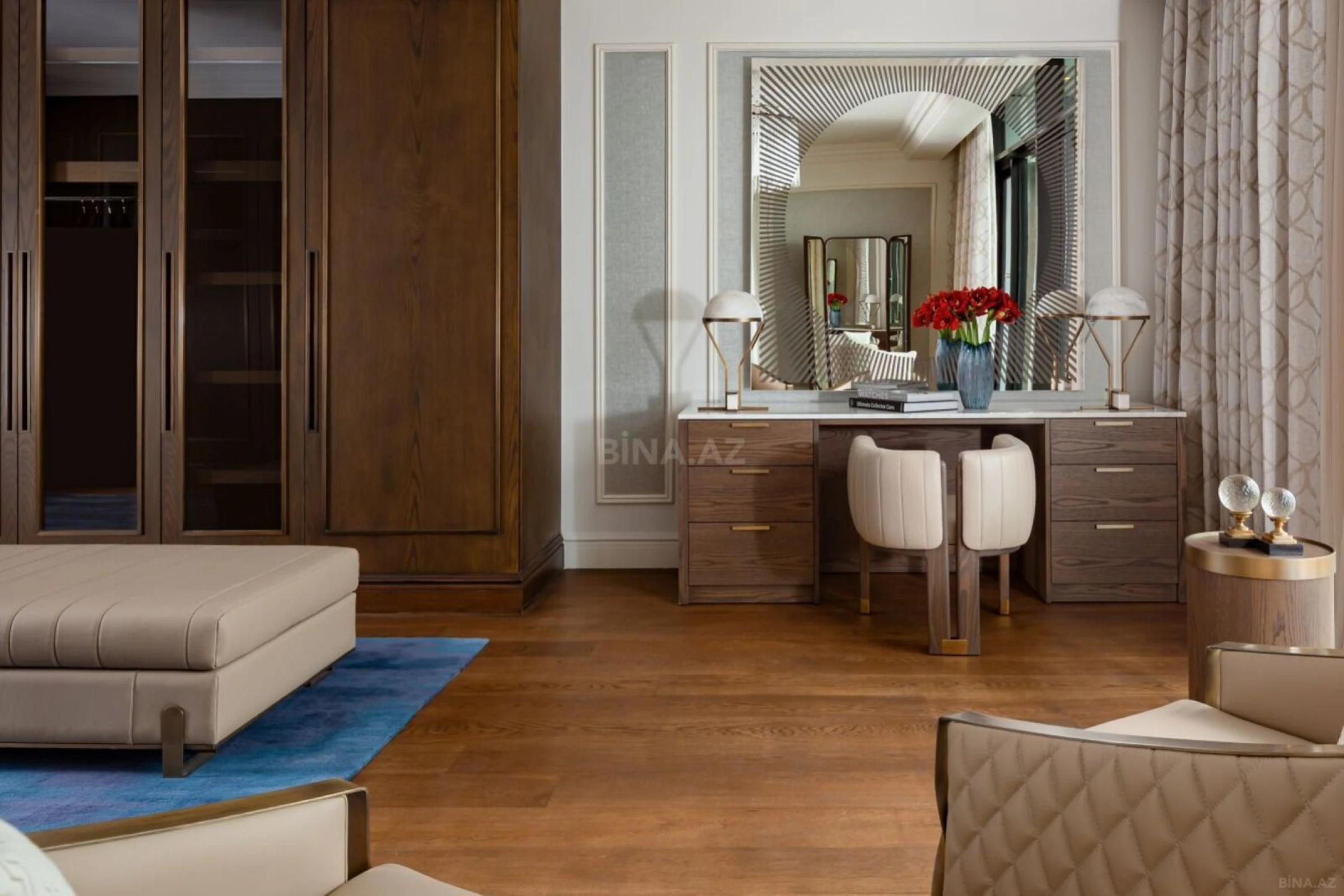 Satılır 3 otaqlı mənzil 155 m²