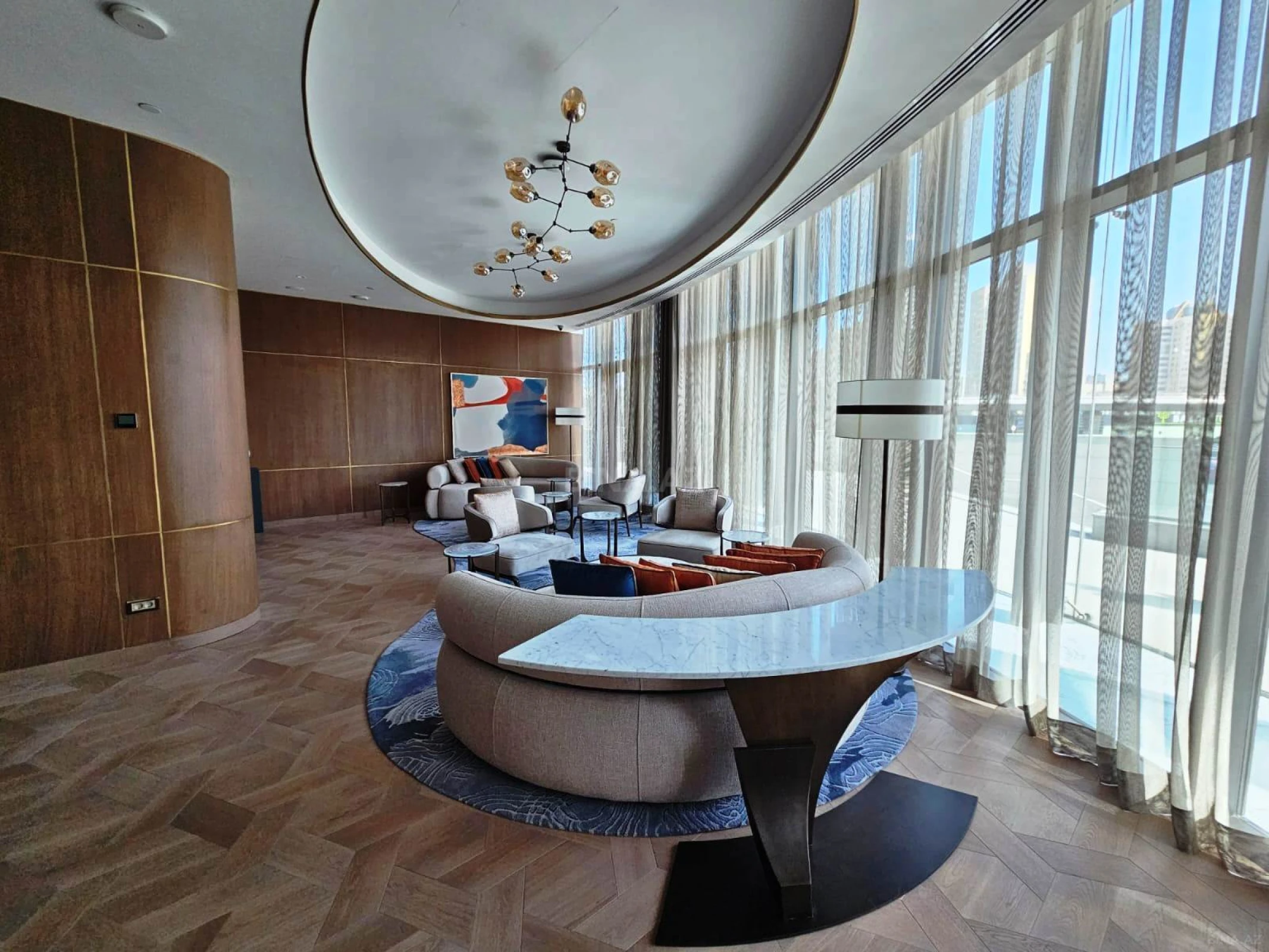 Satılır 3 otaqlı mənzil 155 m²