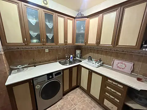 Satılır 4 otaqlı mənzil 100 m²