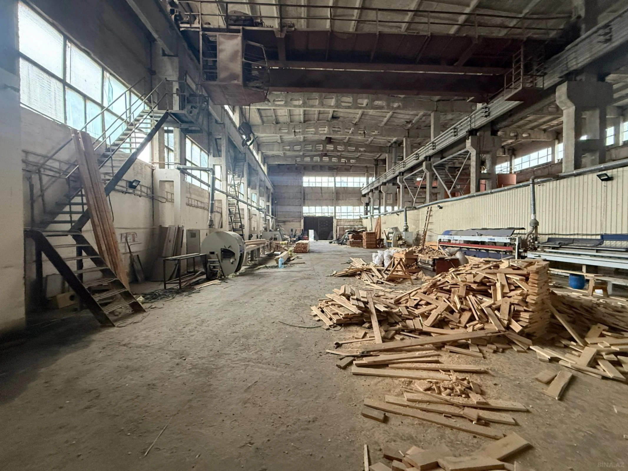 Kirayə verilir obyekt 1000 m²