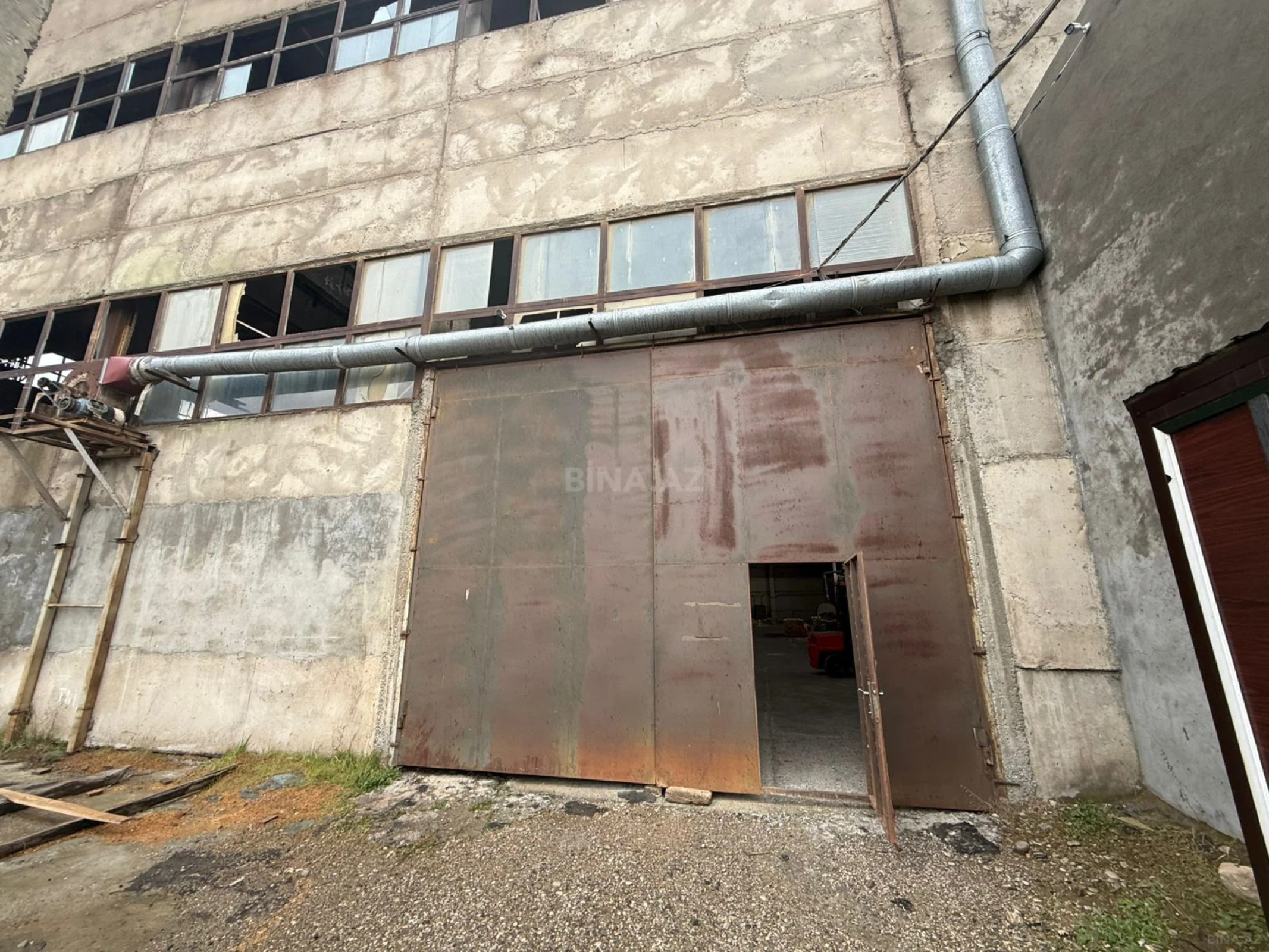 Kirayə verilir obyekt 1000 m²