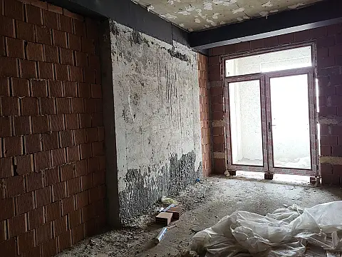 Satılır 3 otaqlı mənzil 188 m²