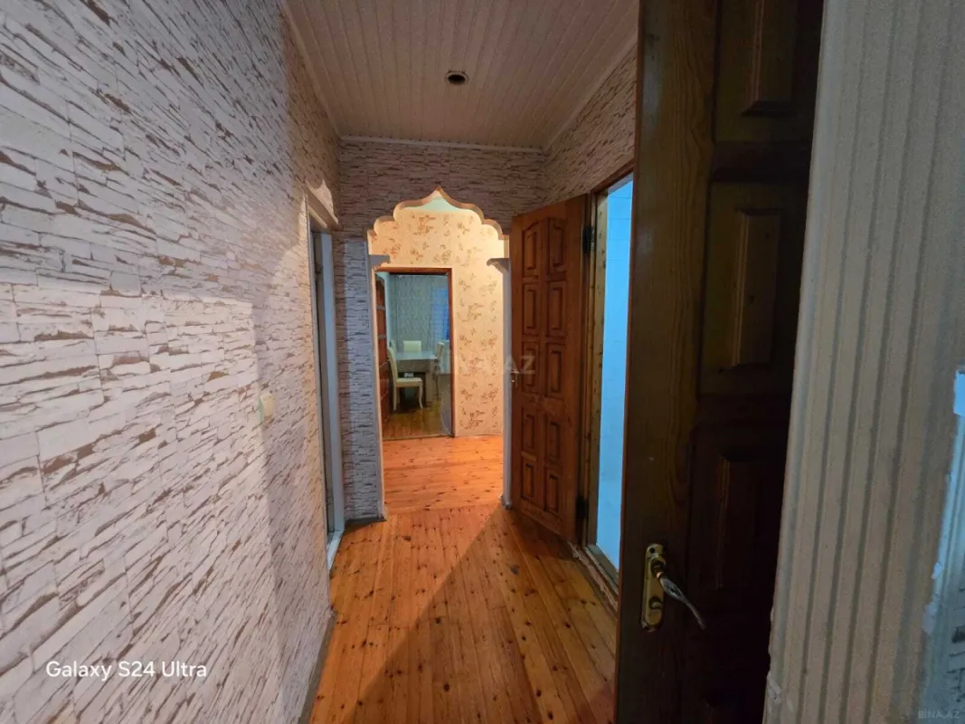 Satılır 4 otaqlı mənzil 85 m²
