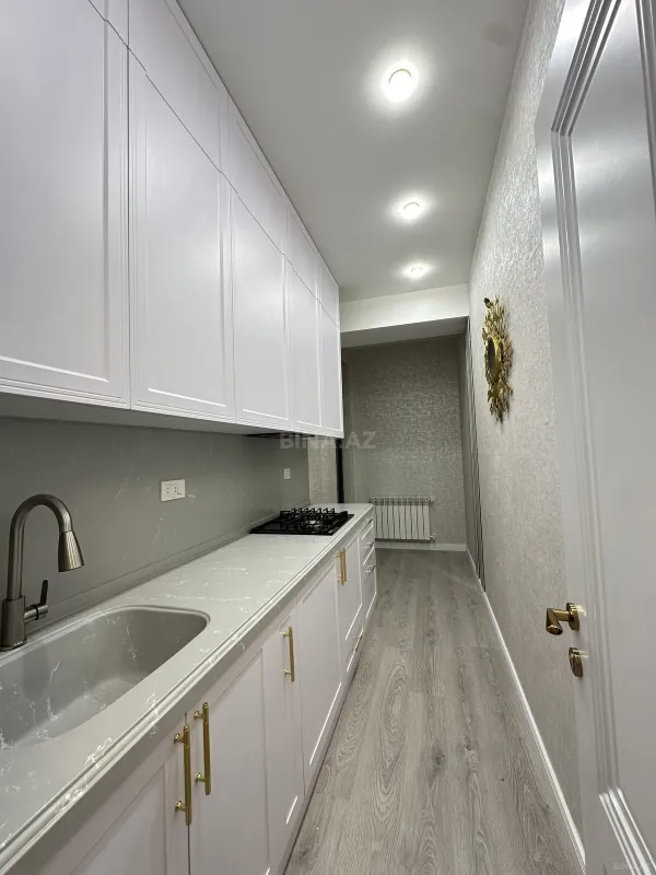 Satılır 2 otaqlı mənzil 61 m²