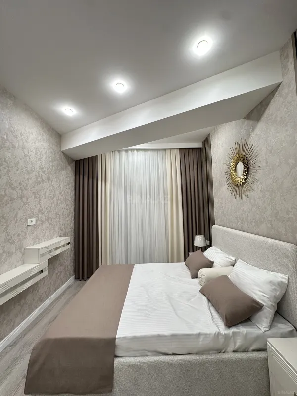 Satılır 2 otaqlı mənzil 61 m²
