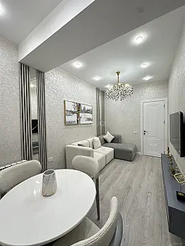 Satılır 2 otaqlı mənzil 61 m²