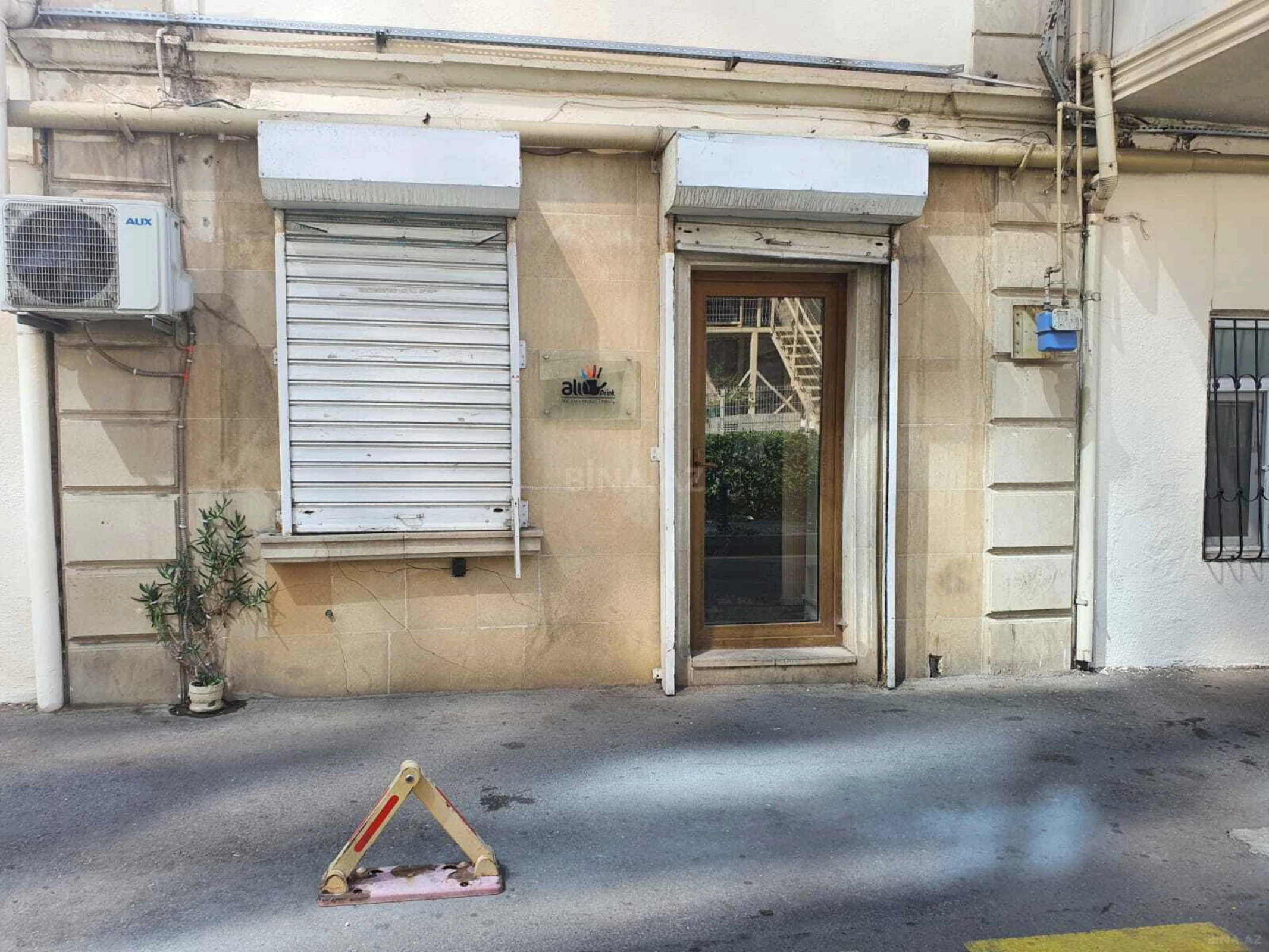 Satılır obyekt 30 m²