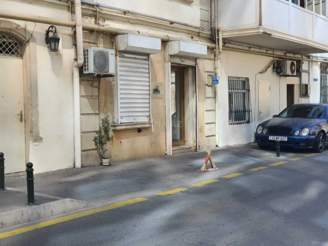 Satılır obyekt 30 m²