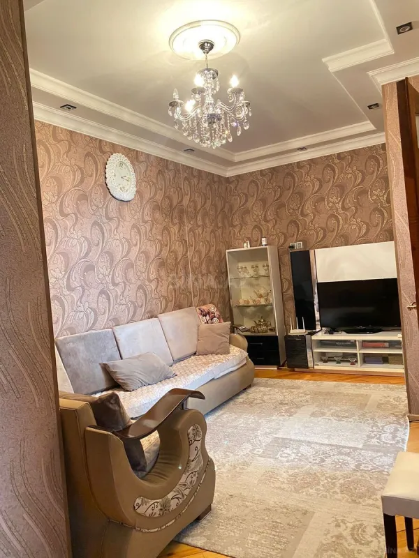 Satılır 3 otaqlı mənzil 85 m²