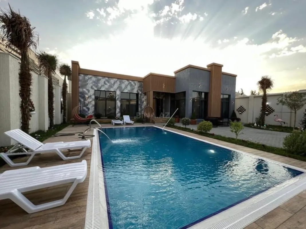 Kirayə verilir 4 otaqlı həyət evi 200 m²