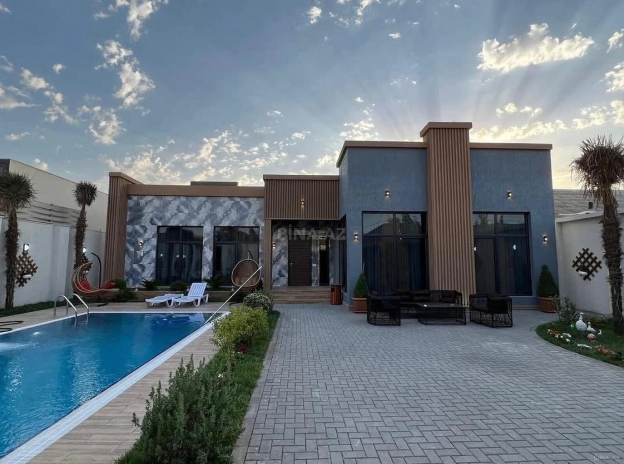 Kirayə verilir 4 otaqlı həyət evi 200 m²