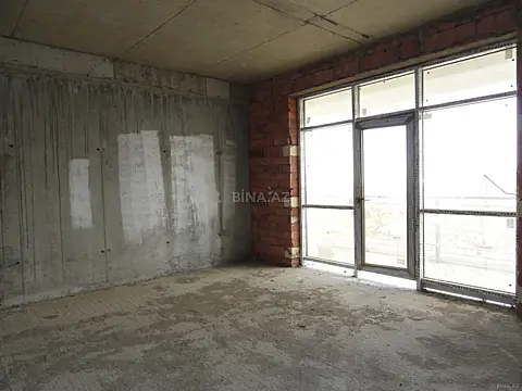 Satılır 3 otaqlı mənzil 157 m²