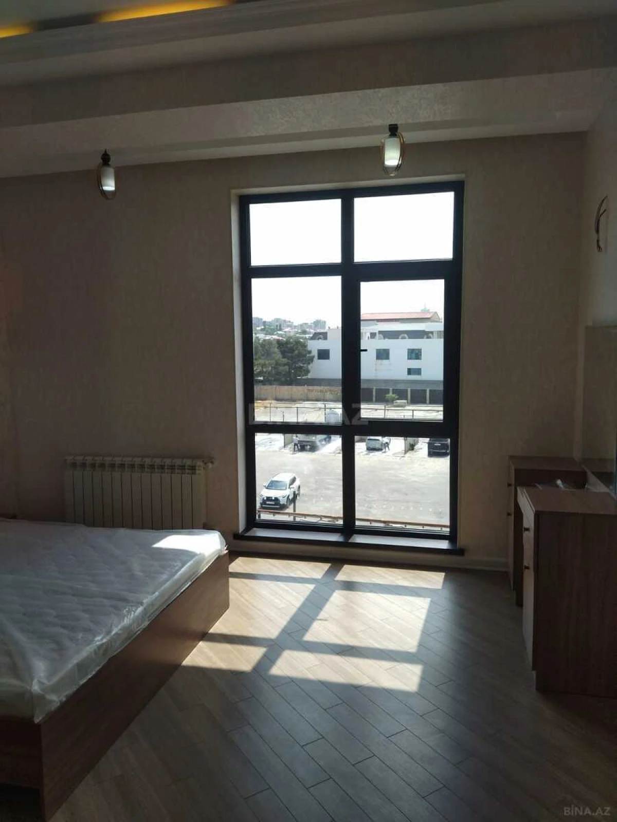 Kirayə verilir 2 otaqlı mənzil 82 m²