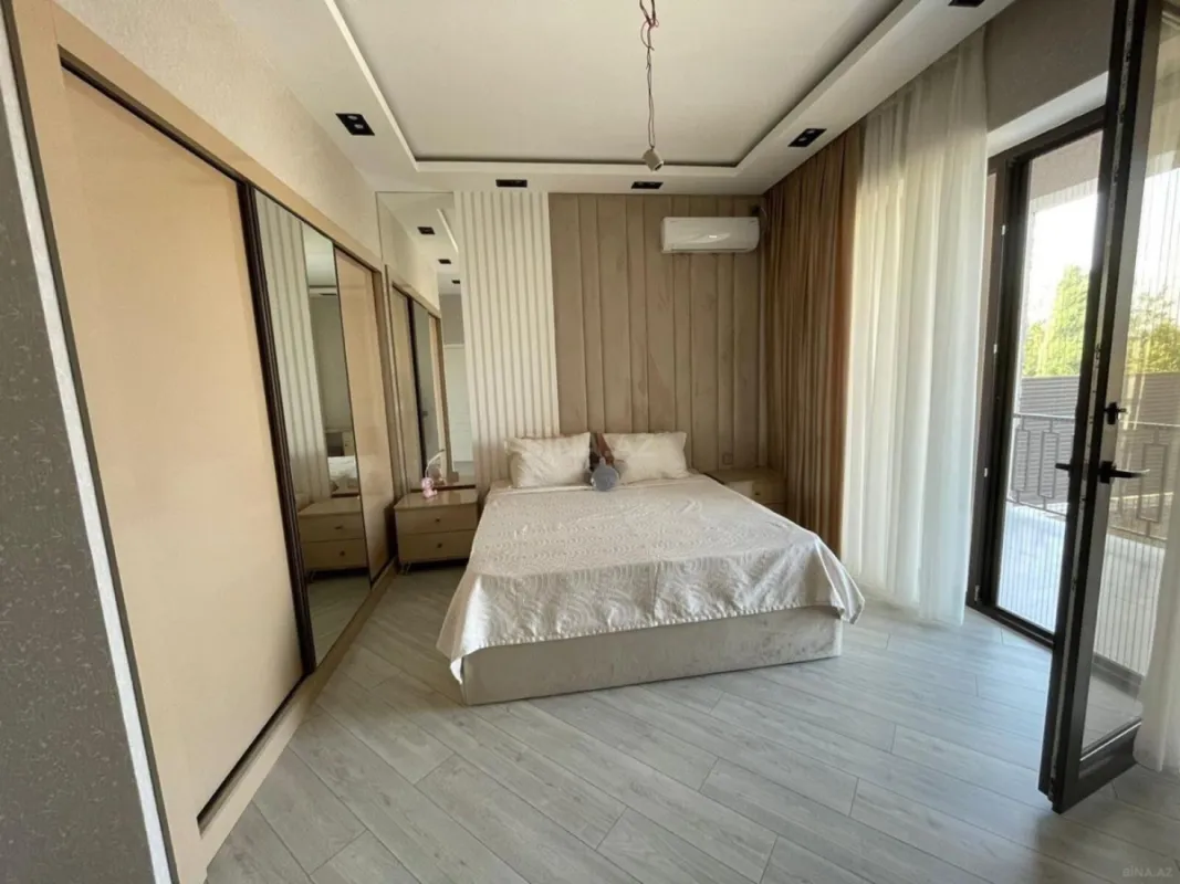 Kirayə verilir 5 otaqlı həyət evi 380 m²