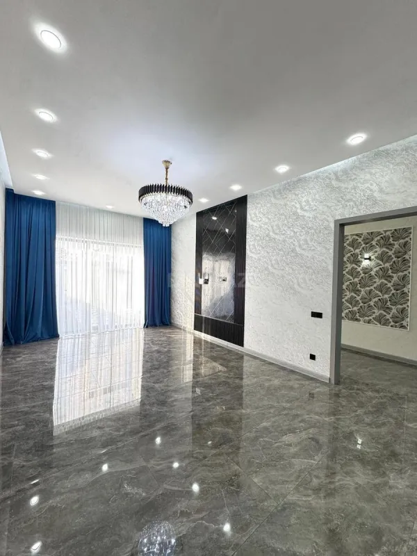 Satılır 4 otaqlı həyət evi 180 m²