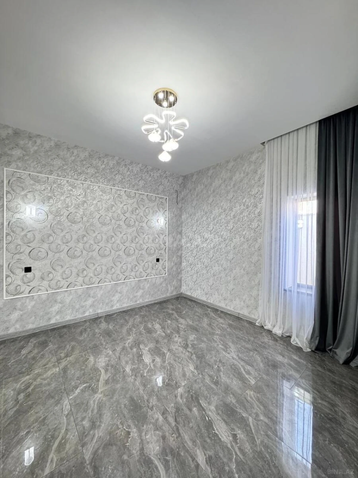 Satılır 4 otaqlı həyət evi 180 m²