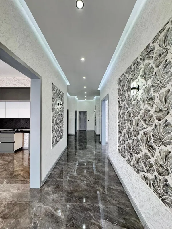 Satılır 4 otaqlı həyət evi 180 m²