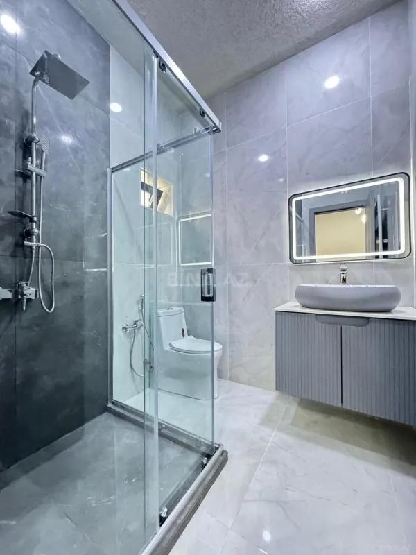 Satılır 4 otaqlı həyət evi 180 m²