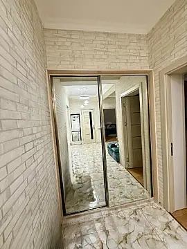 Satılır 2 otaqlı mənzil 82 m²