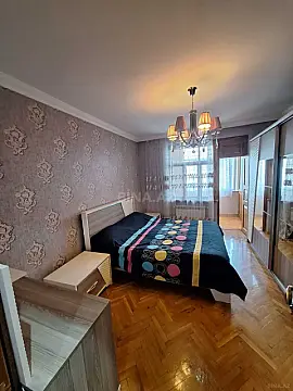 Satılır 3 otaqlı mənzil 83 m²