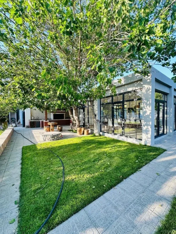 Kirayə verilir 5 otaqlı həyət evi 500 m²