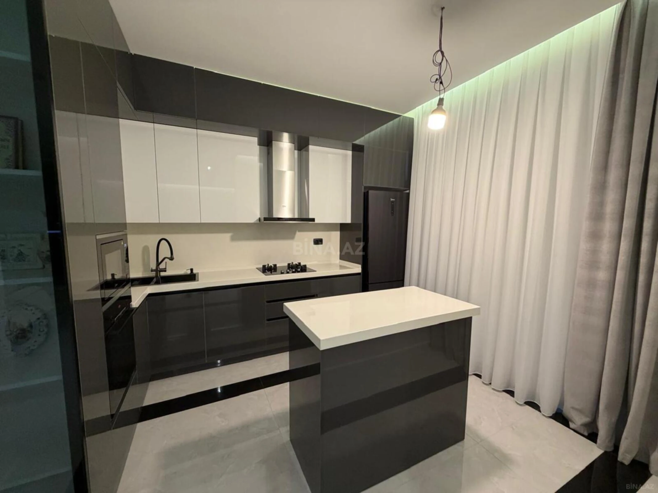 Kirayə verilir 5 otaqlı həyət evi 400 m²