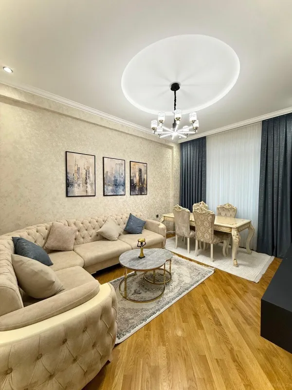 Satılır 2 otaqlı mənzil 60 m²